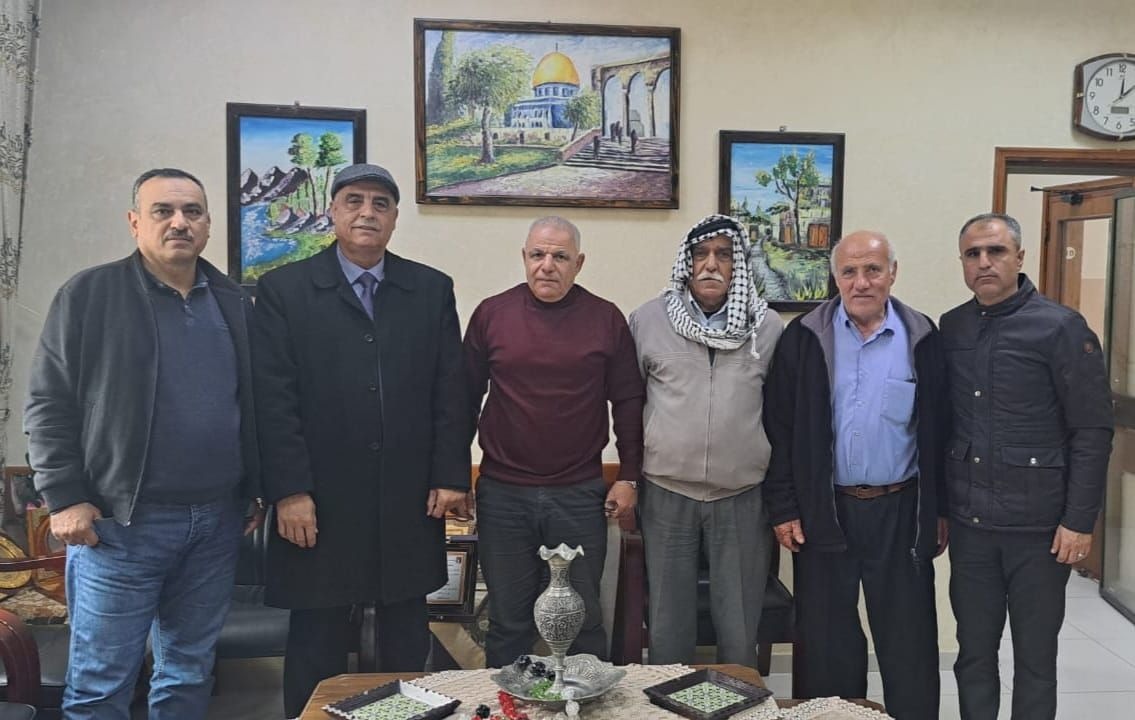 بلدية عزون
